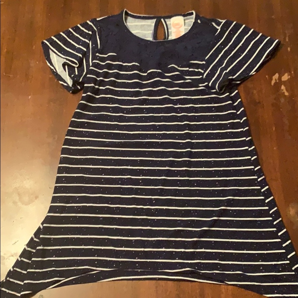 Blue and white stepped shirt